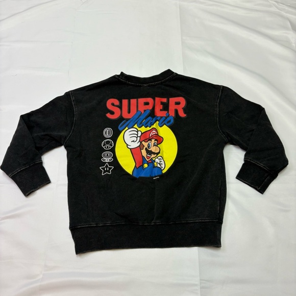 2/$20 Old Navy Boys Small 6-7 Long Sleeve Crewneck Sweater Super Mario Nintendo - Picture 6 of 6